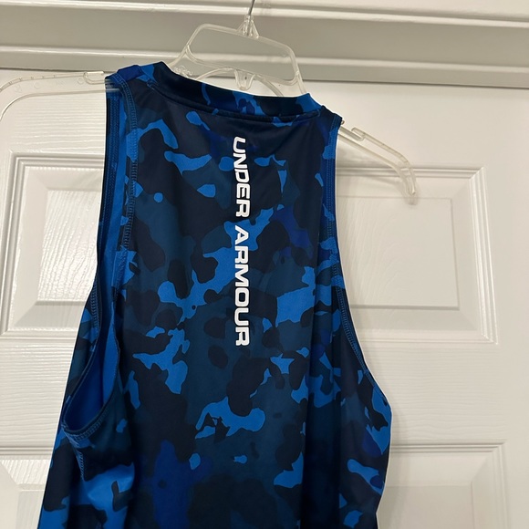 Men’s Under Armour Tank Top - Picture 5 of 5